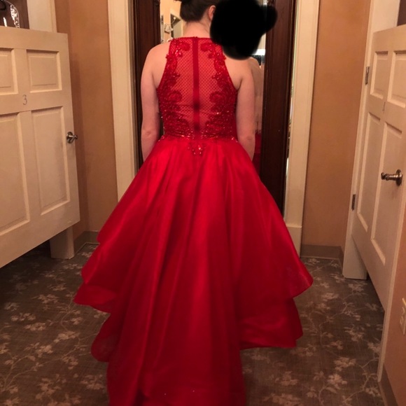 Red formal dress with high/low hem, size 10/12. Prom, homecoming, or pageant. - Picture 3 of 5